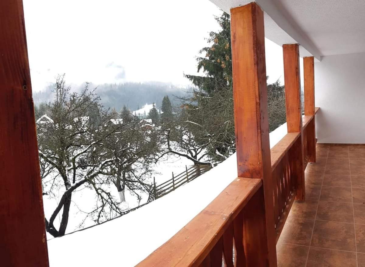 Casa De Vacanta Perla Colibitei Колибица Экстерьер фото