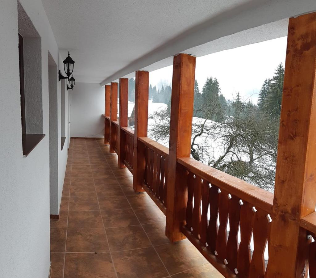 Casa De Vacanta Perla Colibitei Колибица Экстерьер фото
