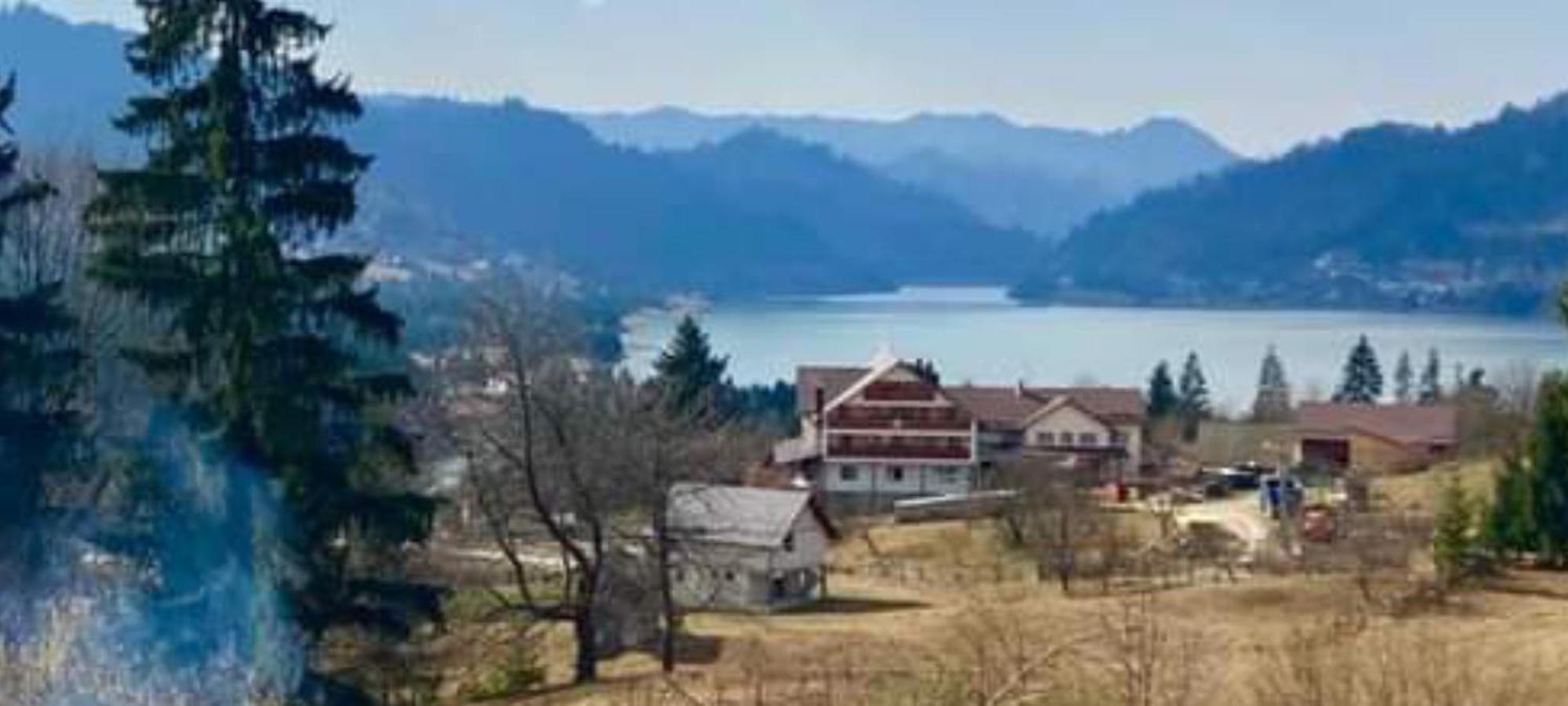 Casa De Vacanta Perla Colibitei Колибица Экстерьер фото