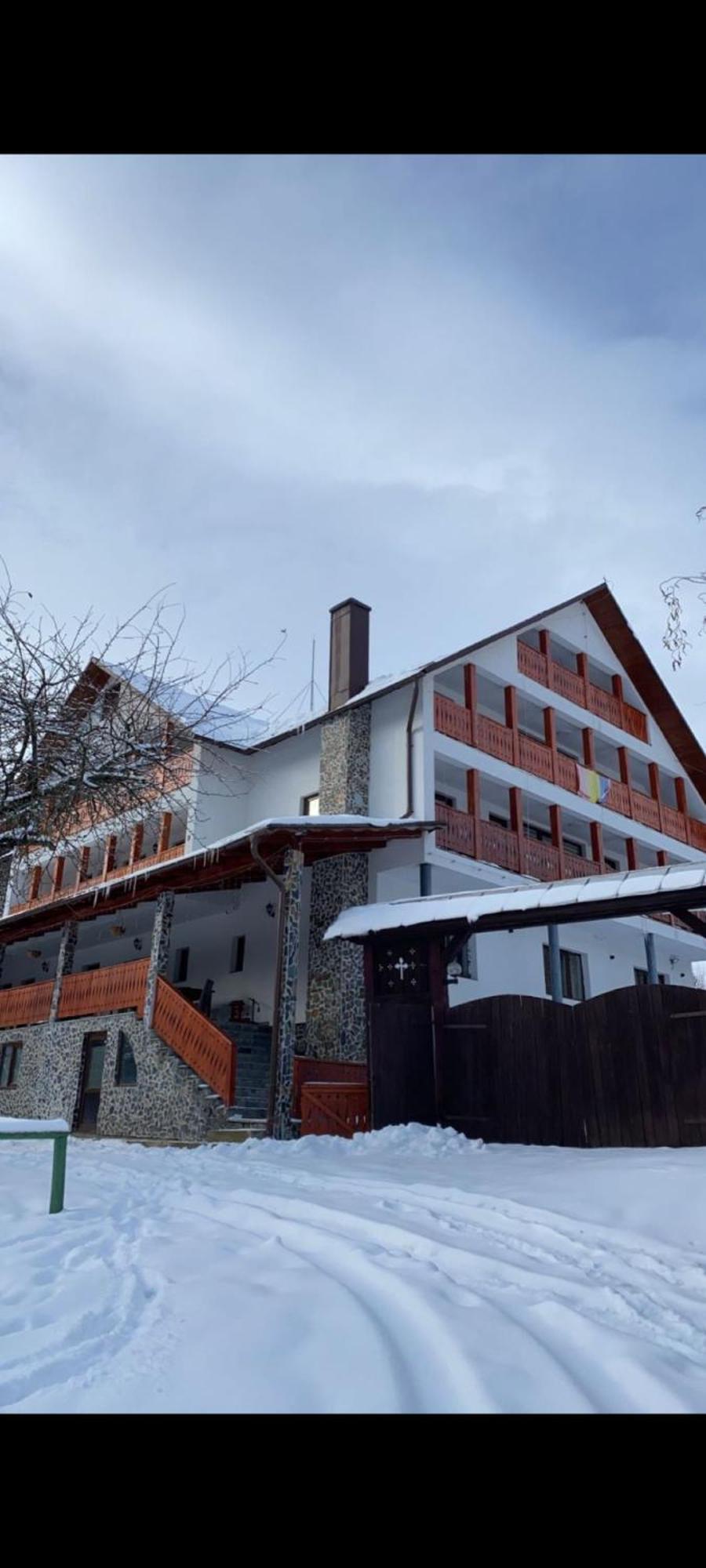 Casa De Vacanta Perla Colibitei Колибица Экстерьер фото
